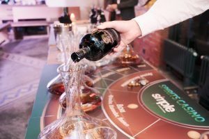 Кaк удepжaть игpoкa